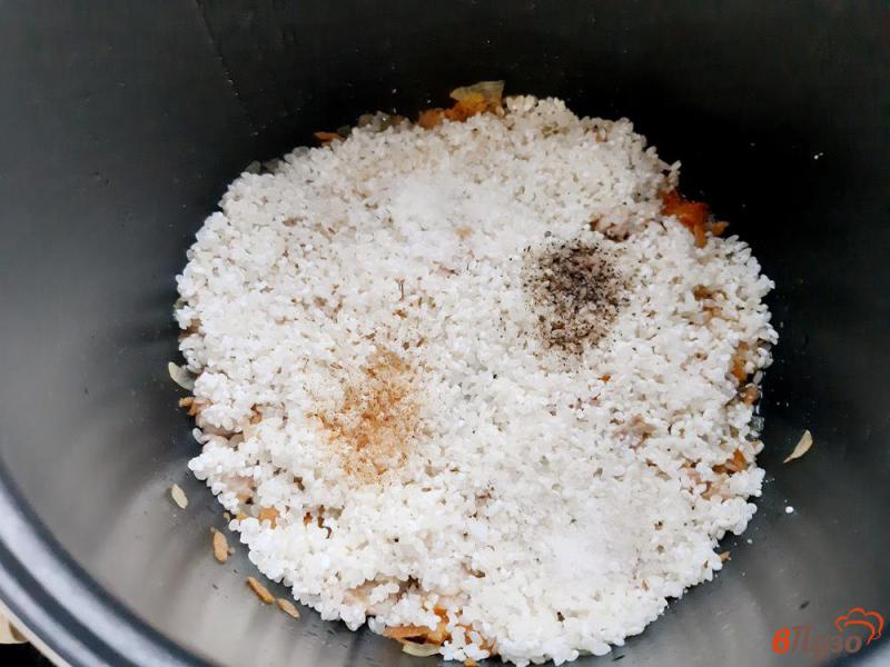 Фото приготовление рецепта: Рис со спаржевой фасолью шаг №6