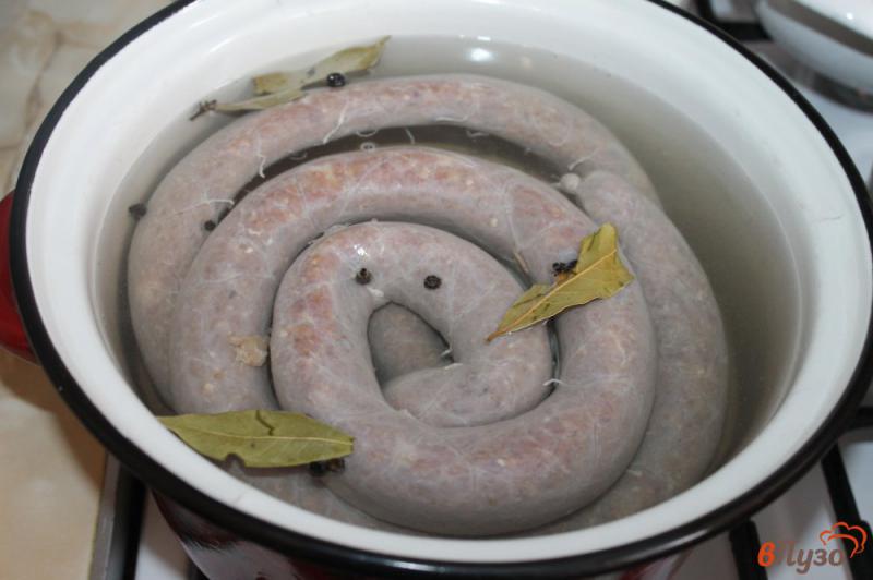 Фото приготовление рецепта: Куриная домашняя колбаса с салом шаг №5