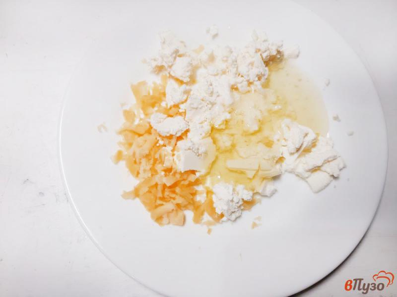 Фото приготовление рецепта: Хачапури с фетой и твердым сыром шаг №6