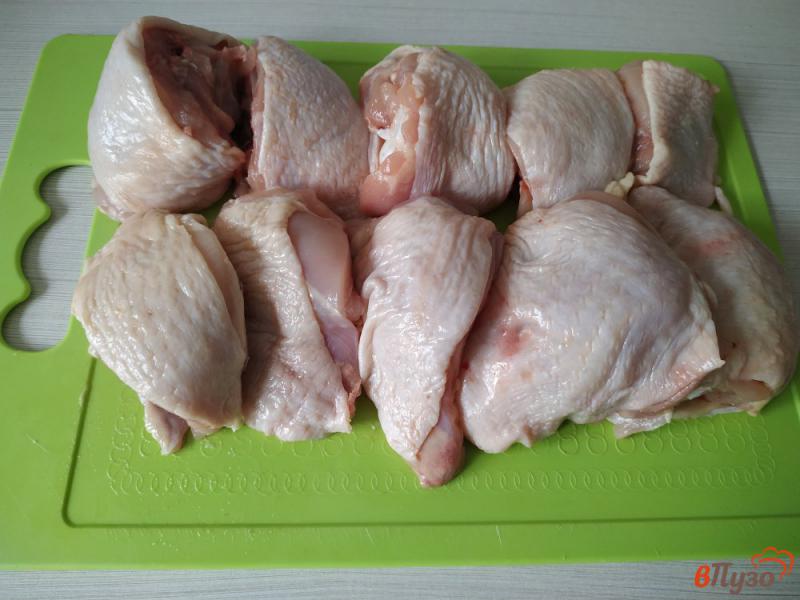 Фото приготовление рецепта: Куриные бёдрышки запечённые в рукаве шаг №1