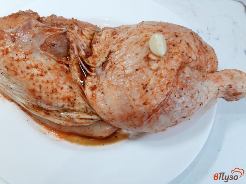 Фото приготовление рецепта: Курица в маринаде шаг №2