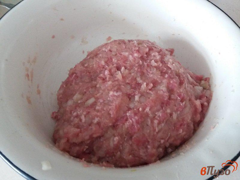 Фото приготовление рецепта: Колдуны с мясом или драники с мясом шаг №5