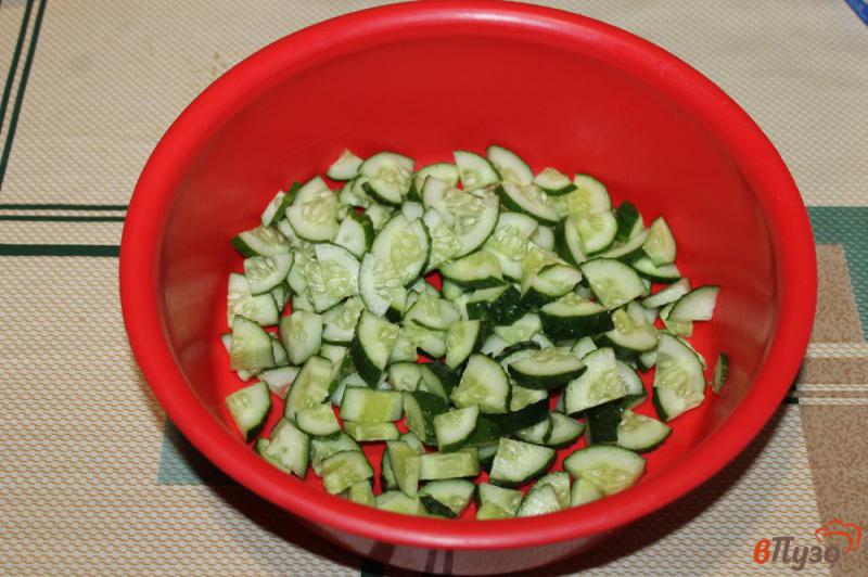 Фото приготовление рецепта: Овощной салат с сыром шаг №1