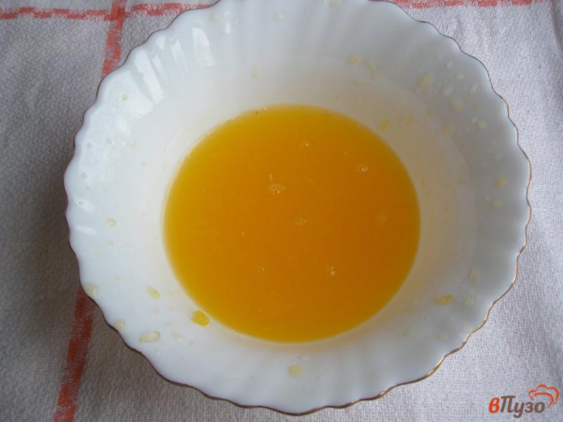 Фото приготовление рецепта: Курица запеченная с апельсинами и соевым соусом шаг №2