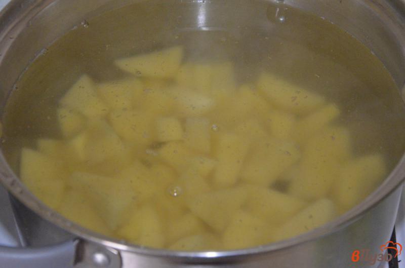 Фото приготовление рецепта: Постный суп из щавеля с нутом шаг №2