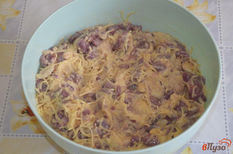 Фото приготовление рецепта: Рубленные котлеты из утки с картофелем шаг №4