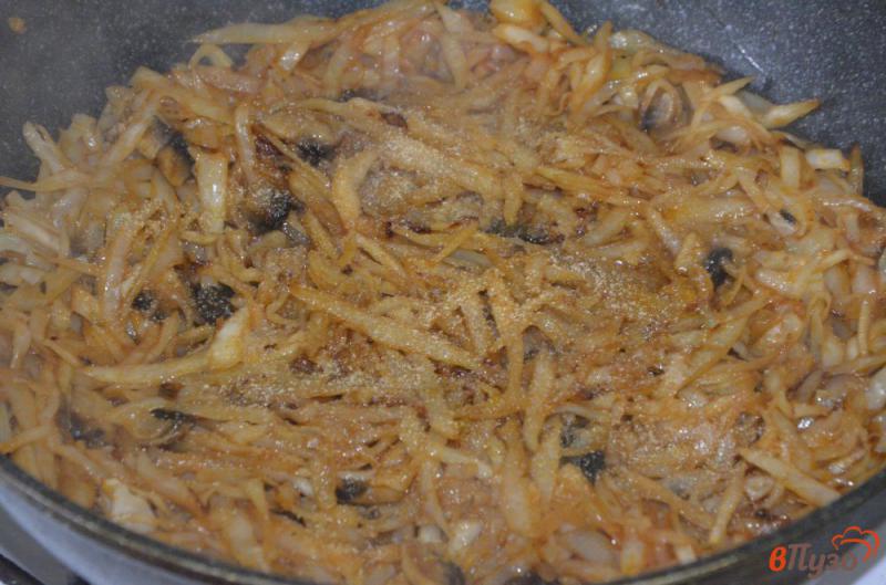 Фото приготовление рецепта: Начинка для постных пирожков из капусты с грибами шаг №5