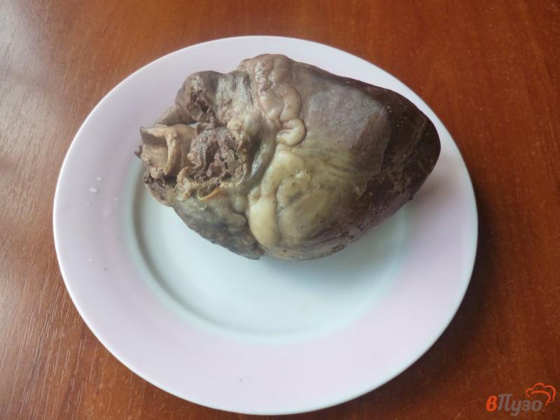 Фото приготовление рецепта: Салат из свиного сердца шаг №1