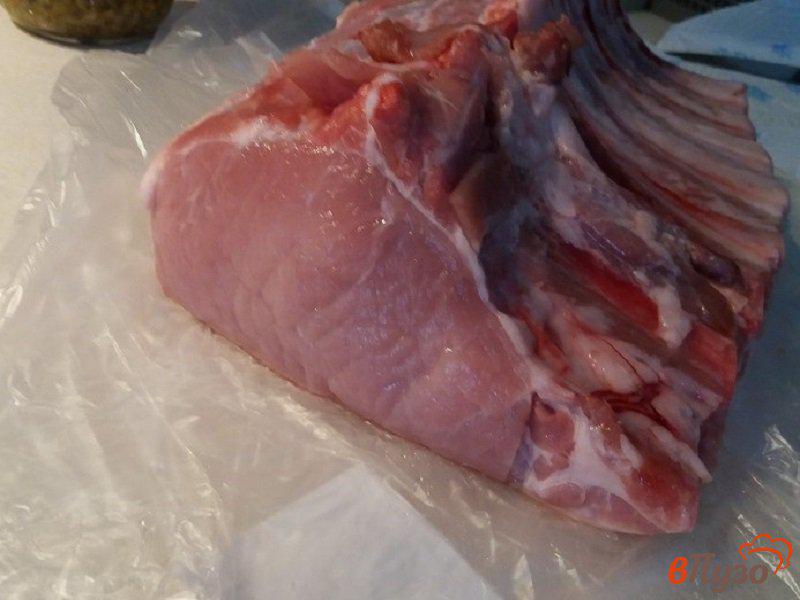 Фото приготовление рецепта: Фаршированная  грибной икрой свиная отбивная шаг №1