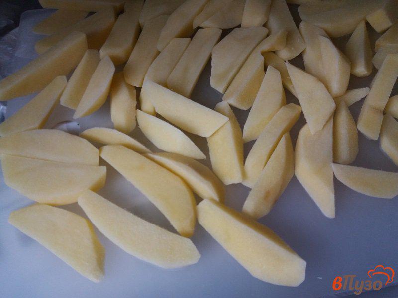 Фото приготовление рецепта: Жаренный пряный картофель шаг №2