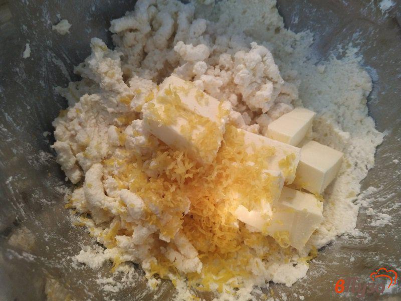 Фото приготовление рецепта: Львовский сырник шаг №4
