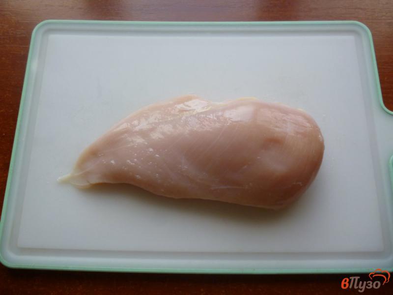 Фото приготовление рецепта: Куриный шницель в кунжутной панировке шаг №1