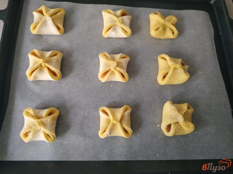 Фото приготовление рецепта: Песочное печенье с абрикосовым вареньем шаг №6