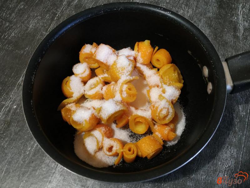 Фото приготовление рецепта: Варенье из апельсиновых корок шаг №4