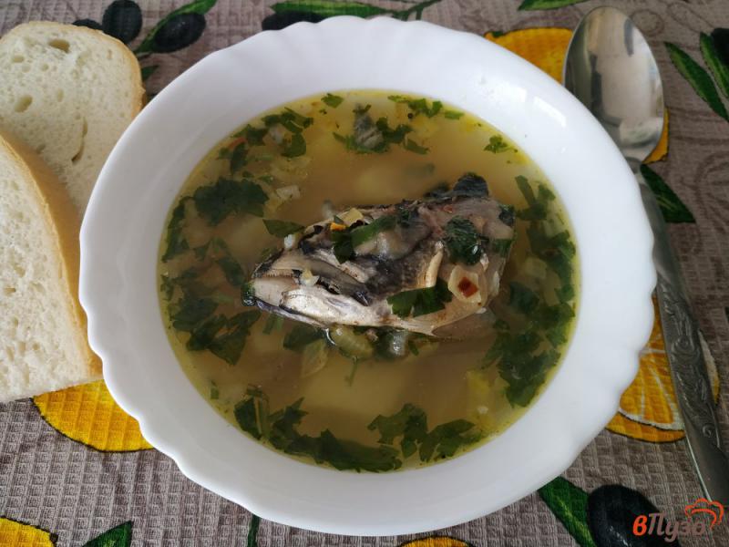 Фото приготовление рецепта: Рыбный суп из голов скумбрии шаг №10