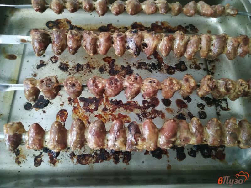 Фото приготовление рецепта: Шашлык из куриных сердечек в духовке шаг №11