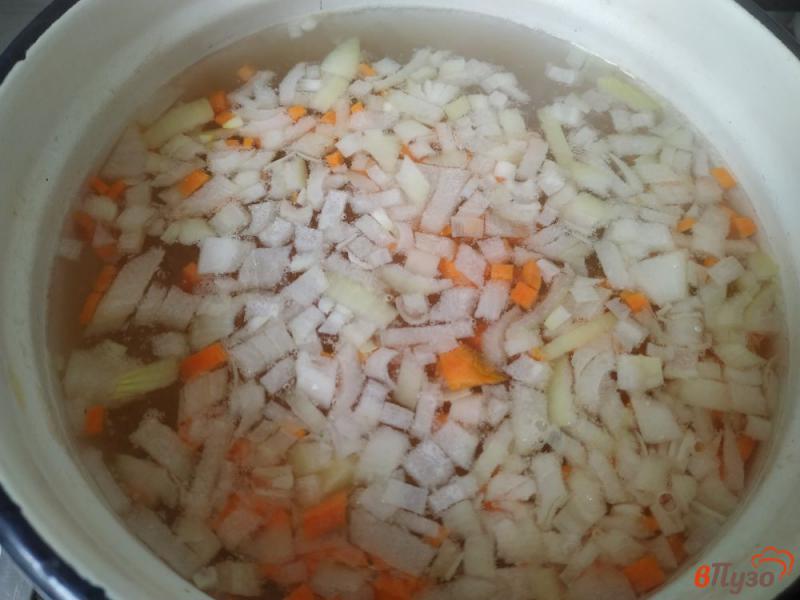 Фото приготовление рецепта: Диетический суп с гречневой крупой шаг №4