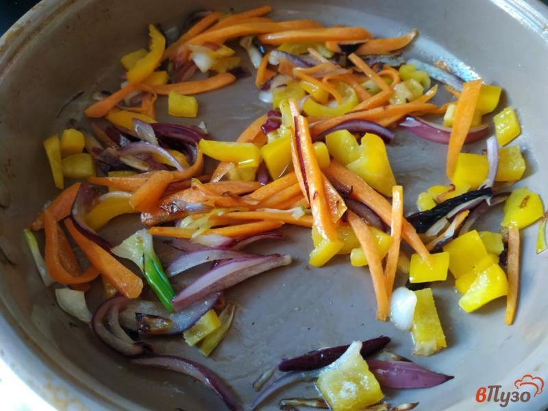 Фото приготовление рецепта: Фунчоза с овощами шаг №3