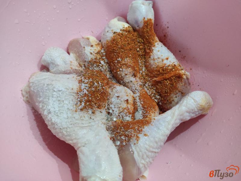 Фото приготовление рецепта: Куриные голени запечённые с картофелем шаг №1