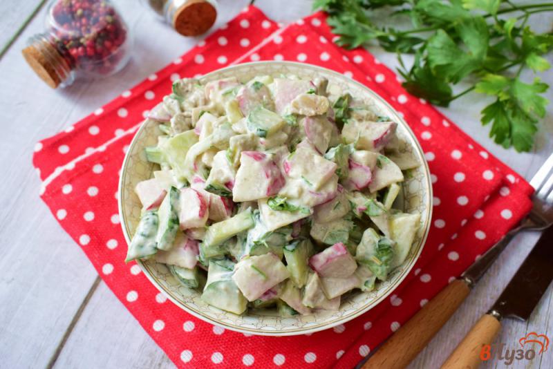 Фото приготовление рецепта: Овощной салат с авокадо без майонеза шаг №5