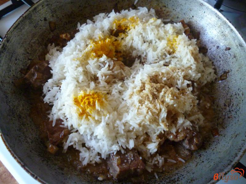 Фото приготовление рецепта: Рис со свининой шаг №5