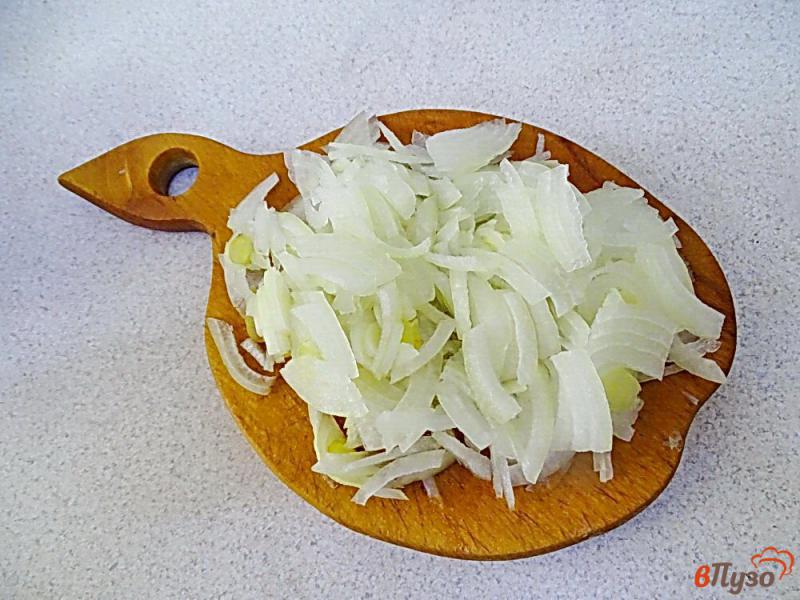 Фото приготовление рецепта: Паста с сыром и грибным соусом шаг №3