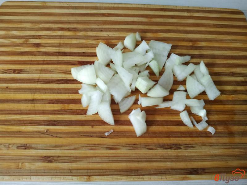 Фото приготовление рецепта: Куриный гуляш с грибами в пароварке шаг №3