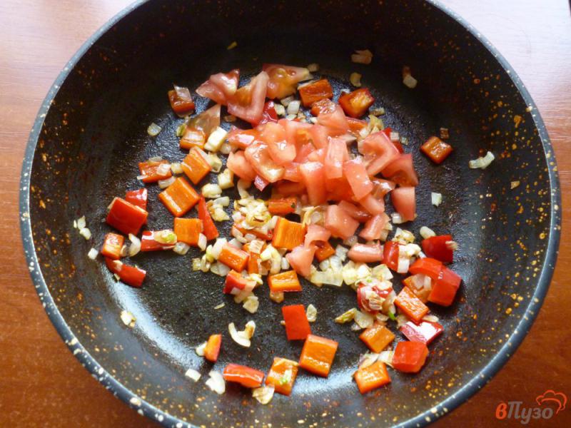 Фото приготовление рецепта: Красная чечевица с овощами шаг №3