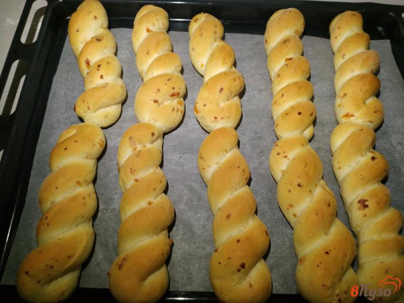 Фото приготовление рецепта: Хлебные палочки с сыром шаг №12