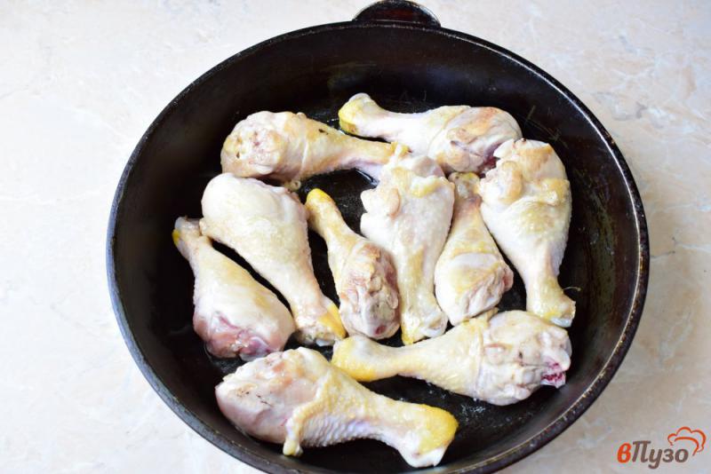 Фото приготовление рецепта: Куриные ножки с картофелем и соевым соусом шаг №1
