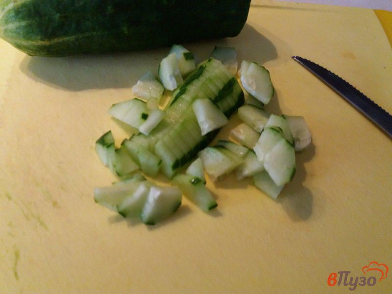 Фото приготовление рецепта: Салат овощной из капусты и редиски шаг №2