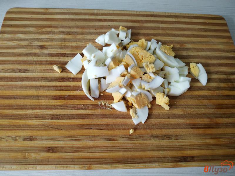 Фото приготовление рецепта: Духовые пироги с вареным яйцом и грибами шаг №8
