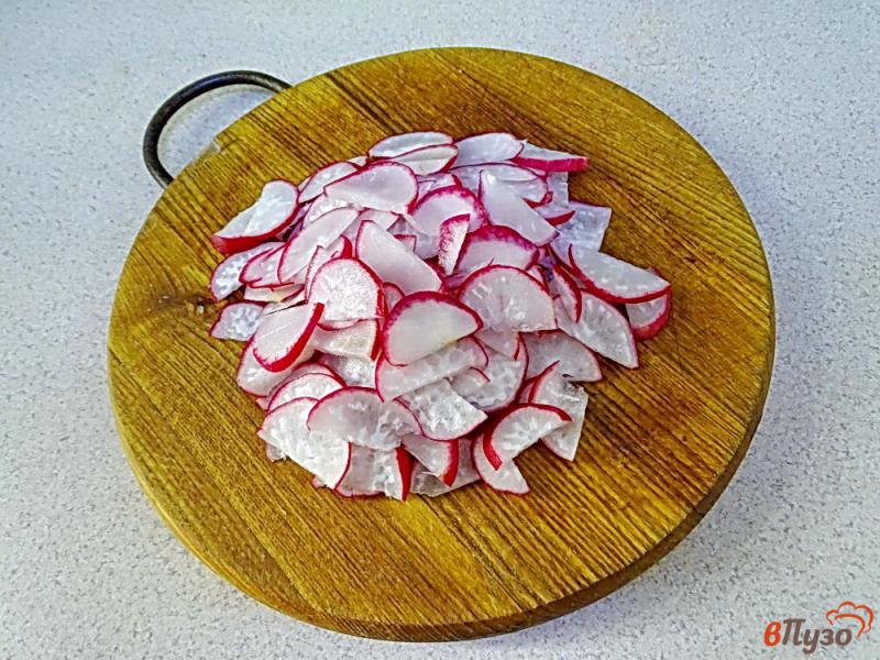 Фото приготовление рецепта: Картофельный немецкий салат с редисом и огурцом шаг №1