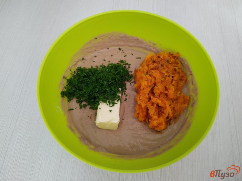 Фото приготовление рецепта: Печёночный паштет с морковью и укропом шаг №6