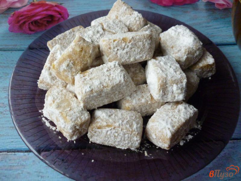 Фото приготовление рецепта: Песочное печенье в сахарной пудре шаг №10