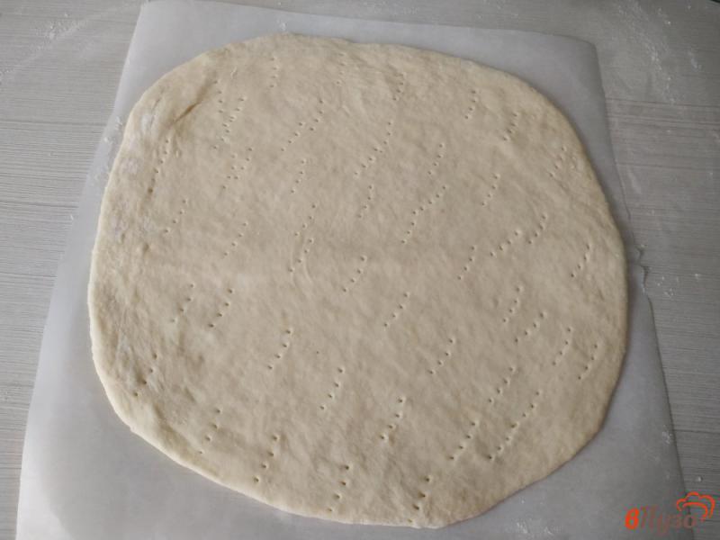 Фото приготовление рецепта: Пицца на бездрожжевом тесте шаг №4