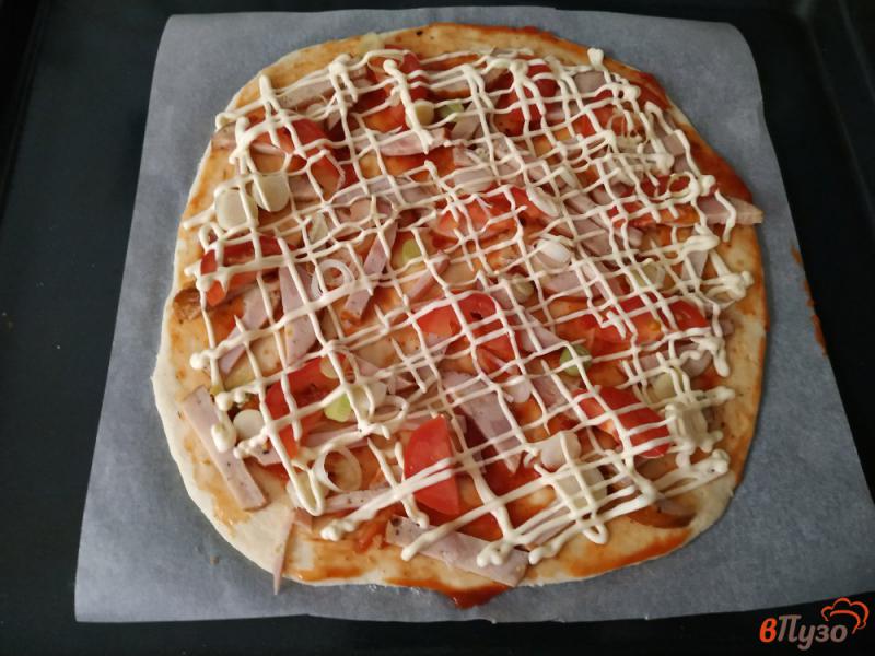 Фото приготовление рецепта: Пицца на бездрожжевом тесте шаг №9