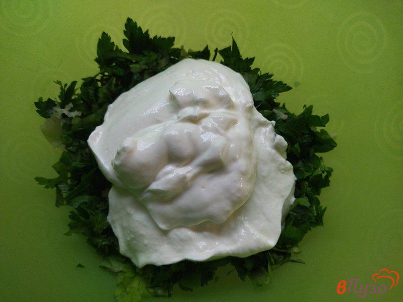 Фото приготовление рецепта: Курица по-грузински с пряным соусом шаг №7