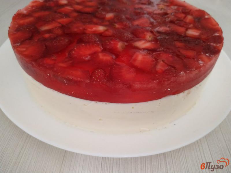 Фото приготовление рецепта: Творожно желейный торт без выпечки шаг №14