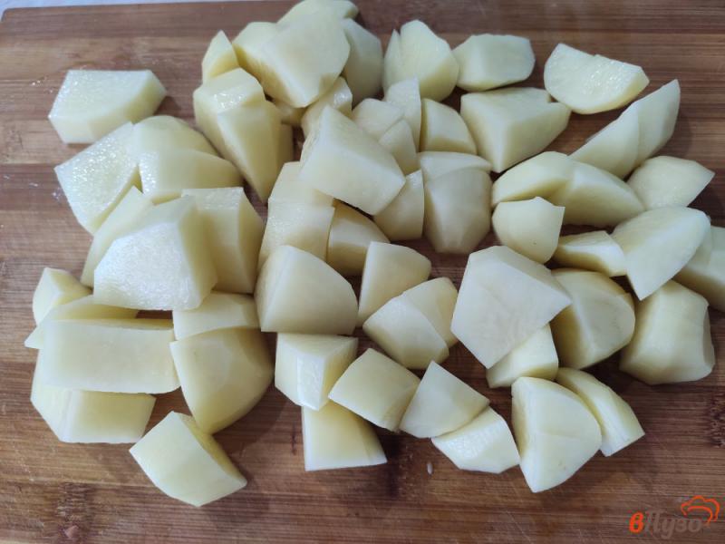 Фото приготовление рецепта: Овощное рагу с консервированным горошком шаг №2