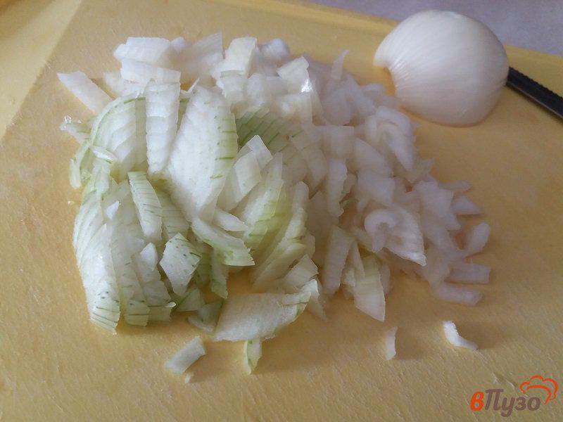 Фото приготовление рецепта: Фаршированные яйца белыми сушёными грибами шаг №2