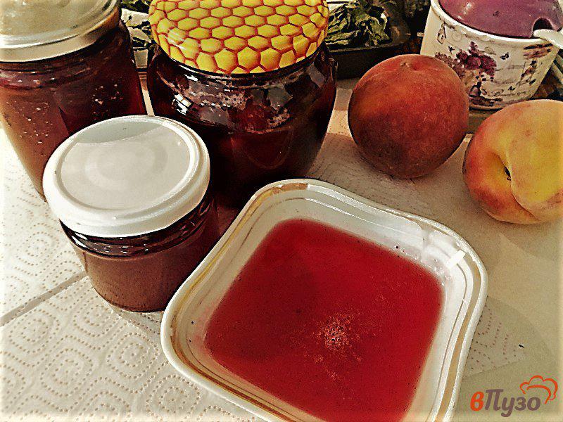 Фото приготовление рецепта: Варенье из половинок красных абрикос шаг №10