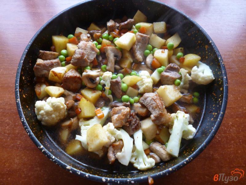 Фото приготовление рецепта: Овощное рагу со свининой шаг №6