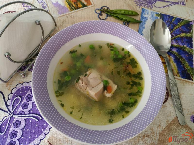 Фото приготовление рецепта: Суп с молодым зеленым горошком шаг №9