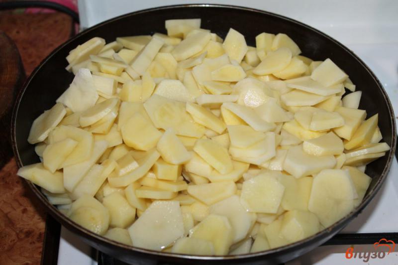 Фото приготовление рецепта: Слоеный картофель с мясом и спаржевой фасолью шаг №1