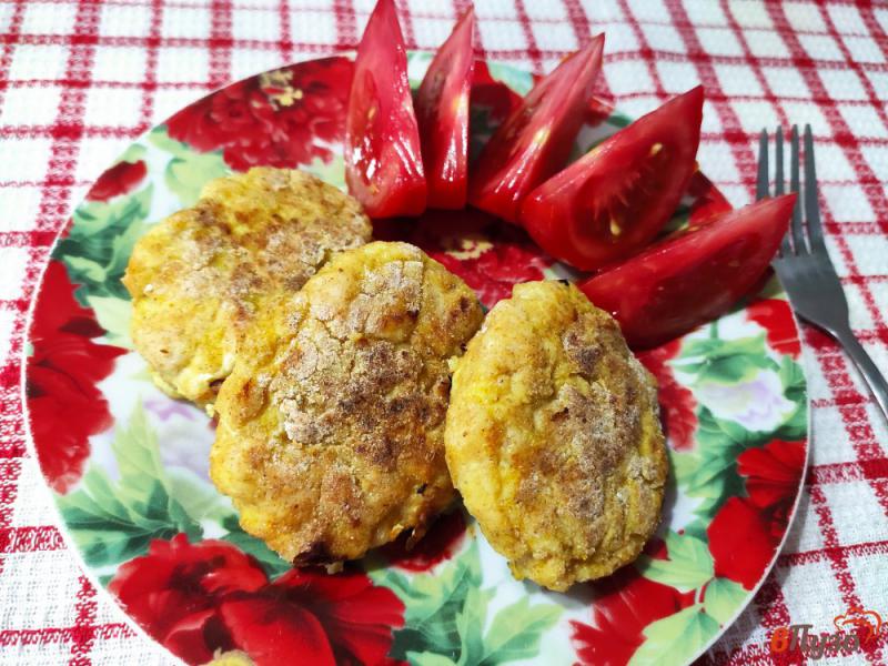 Фото приготовление рецепта: Рубленные котлеты из куриного филе с отрубями шаг №7