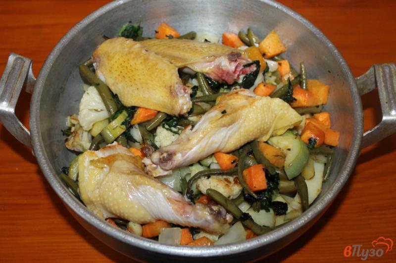 Фото приготовление рецепта: Картофельное рагу с мясом и спаржевой фасолью шаг №5