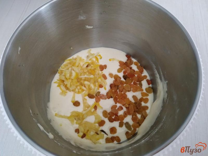Фото приготовление рецепта: Лимонный пирог с изюмом шаг №6