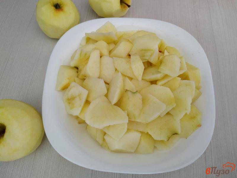 Фото приготовление рецепта: Клубнично яблочный джем шаг №2