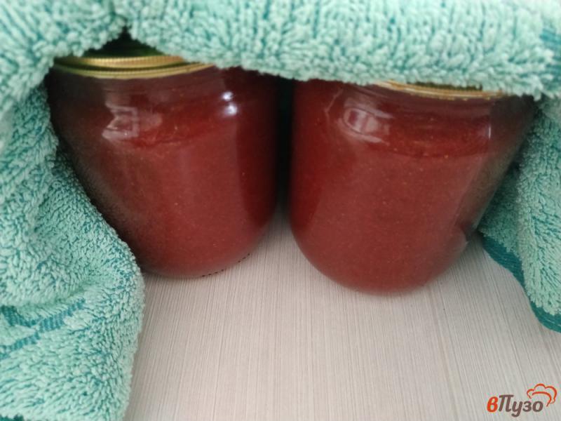 Фото приготовление рецепта: Клубнично яблочный джем шаг №14